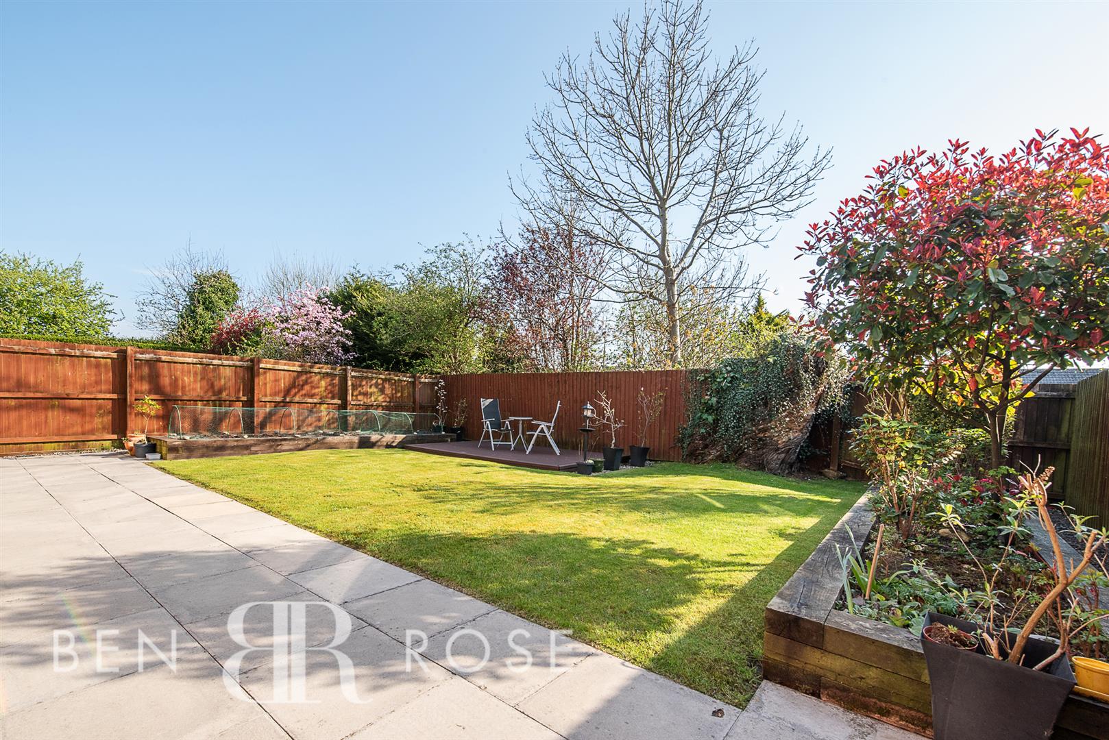 5 bed property in Regency Gardens, Preston